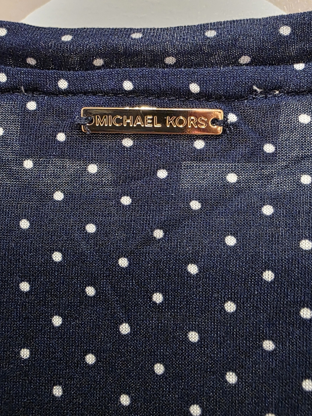 Michael Kors Navy Polka Dot Pleated-Hem Top | NWT | Size M - Picture 6 of 6